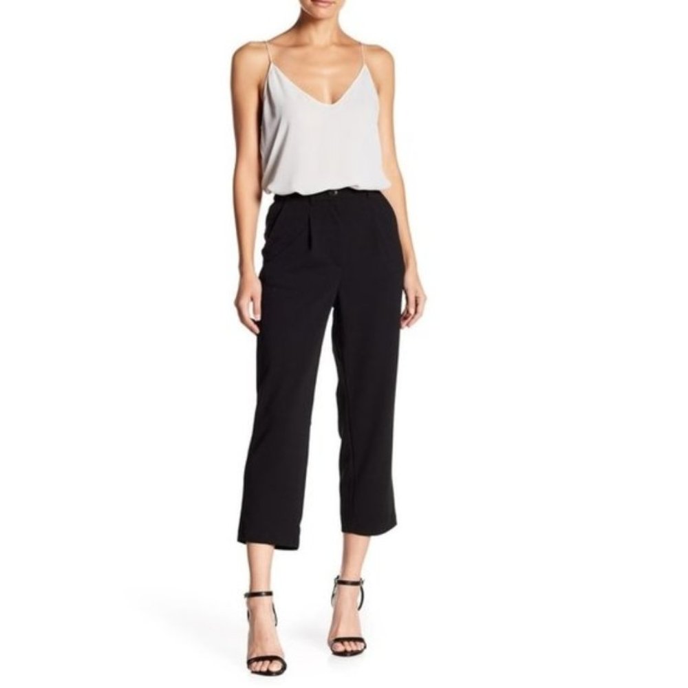 GOOD LUCK GEM Front Pleat Ankle Pants